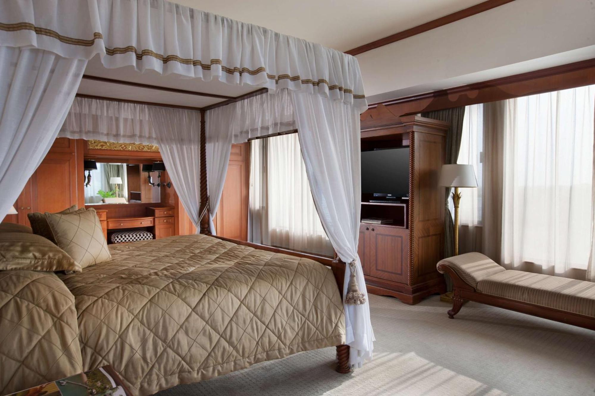 Hyatt Regency Yogyakarta Hotel Sleman  Exterior foto A bedroom at the hotel
